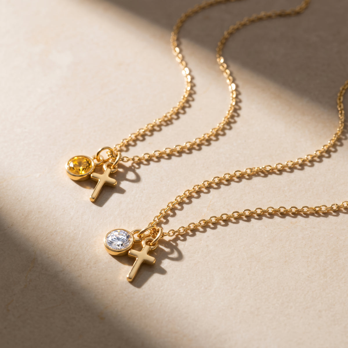 Collar de Cruz con Piedra Natal