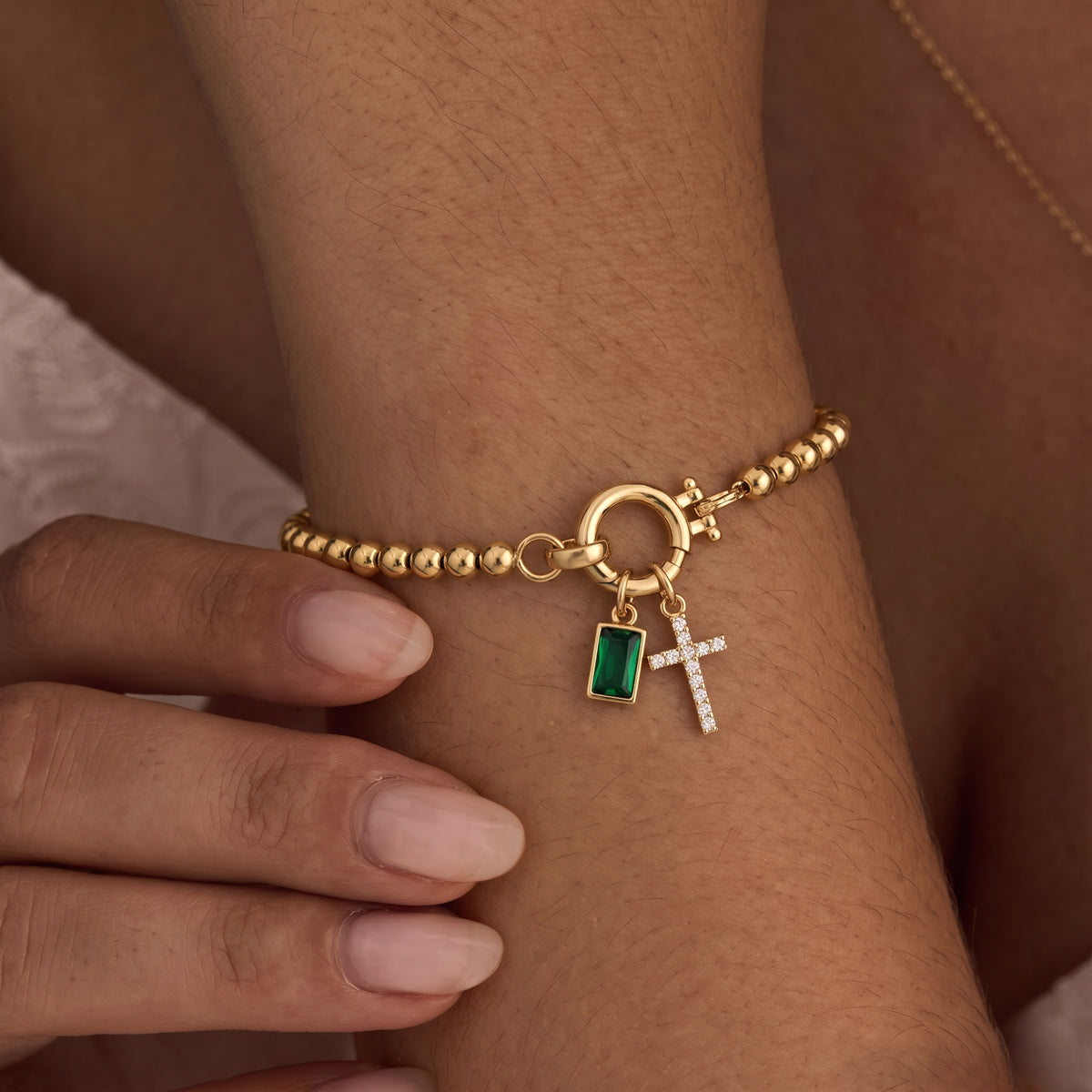 Pulsera de cruz con piedra natal