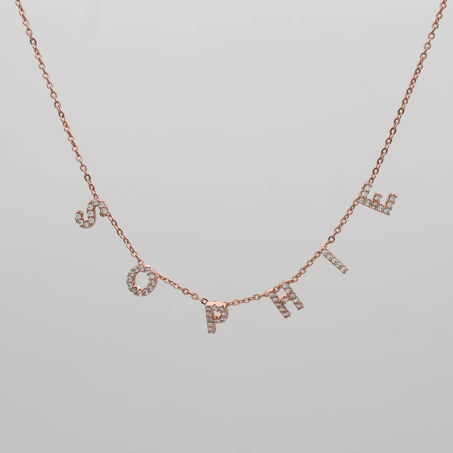 Collar de Nombre con Diamantes