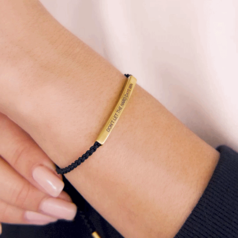 Pulsera «Que los días difíciles no te ganen»