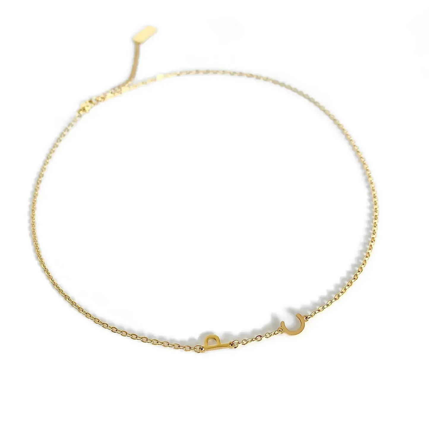 Collar de Iniciales Laterales